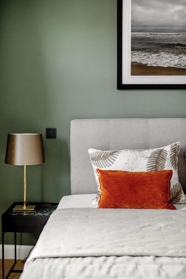 Living Lorens No 2 Apartment